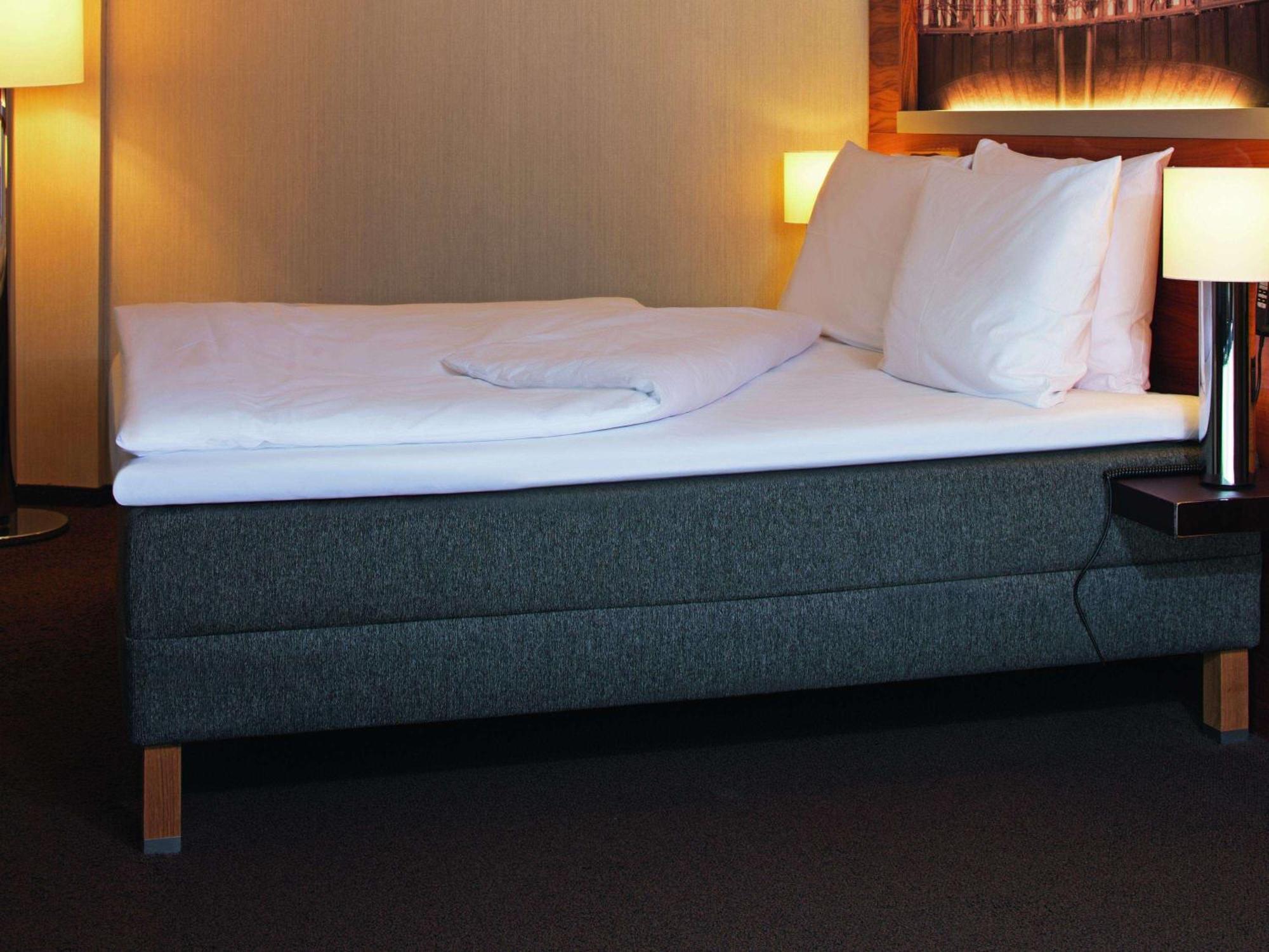 Moevenpick Hotel Geneva Meyrin Luaran gambar
