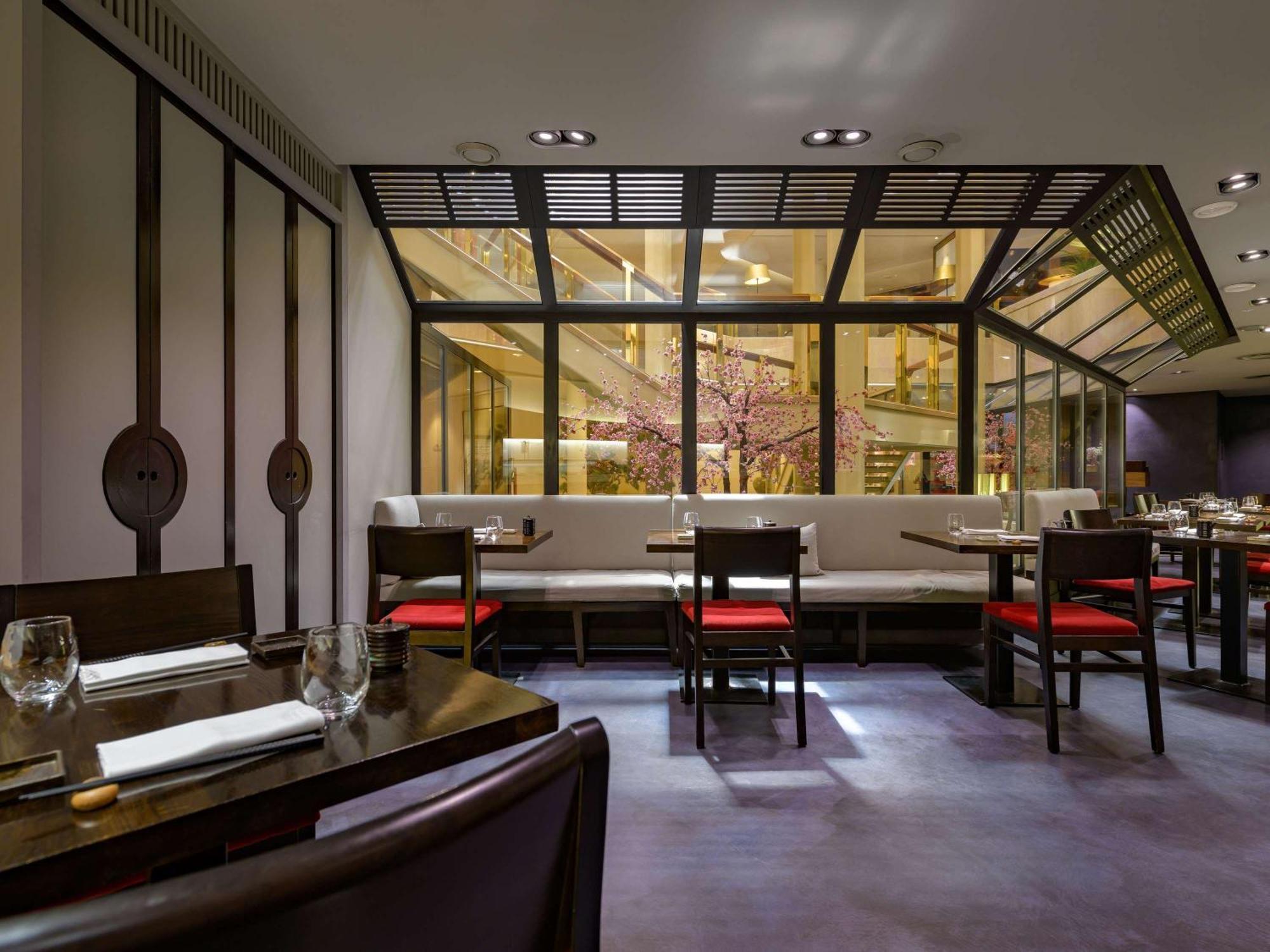 Moevenpick Hotel Geneva Meyrin Luaran gambar