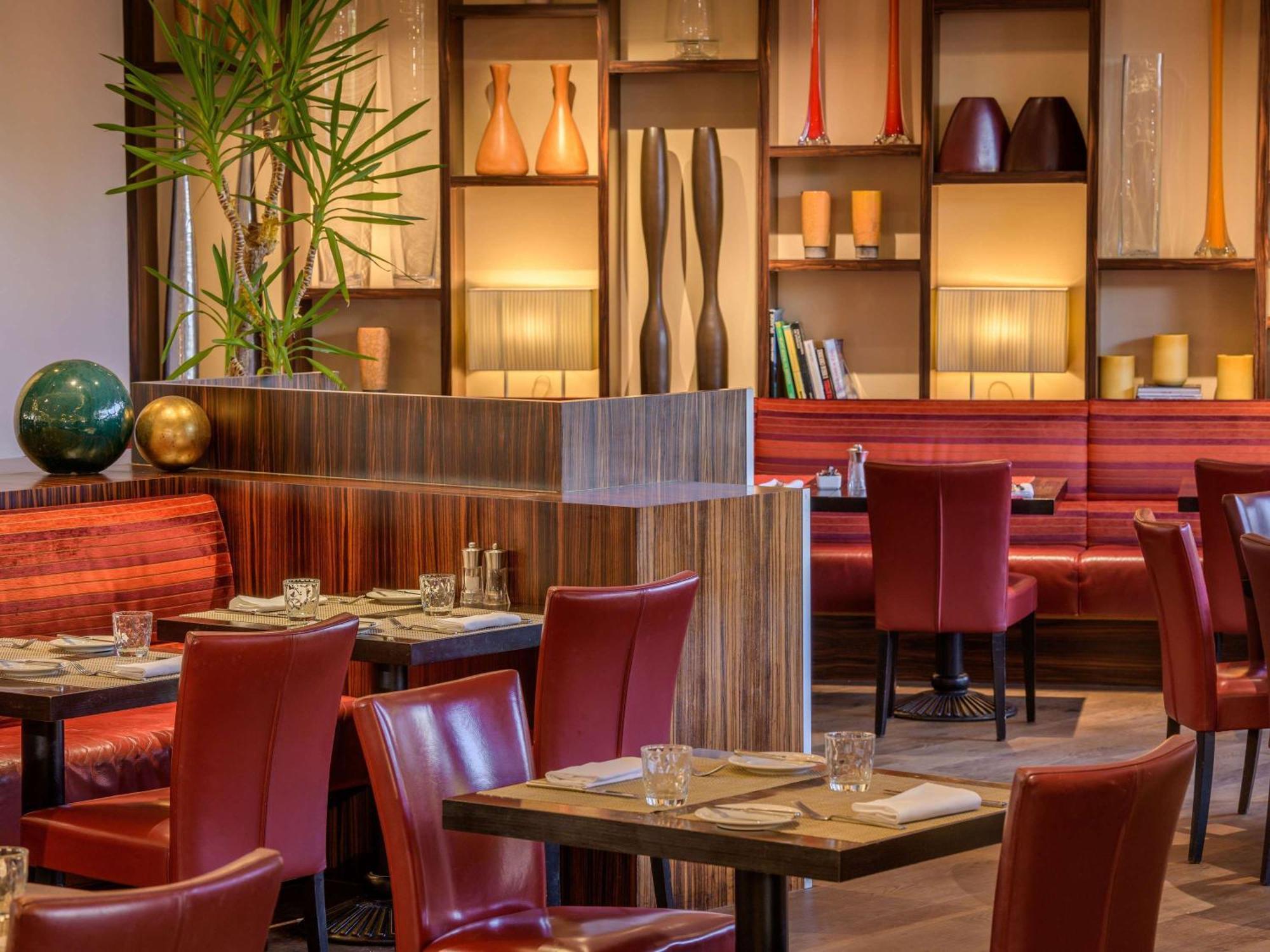 Moevenpick Hotel Geneva Meyrin Luaran gambar