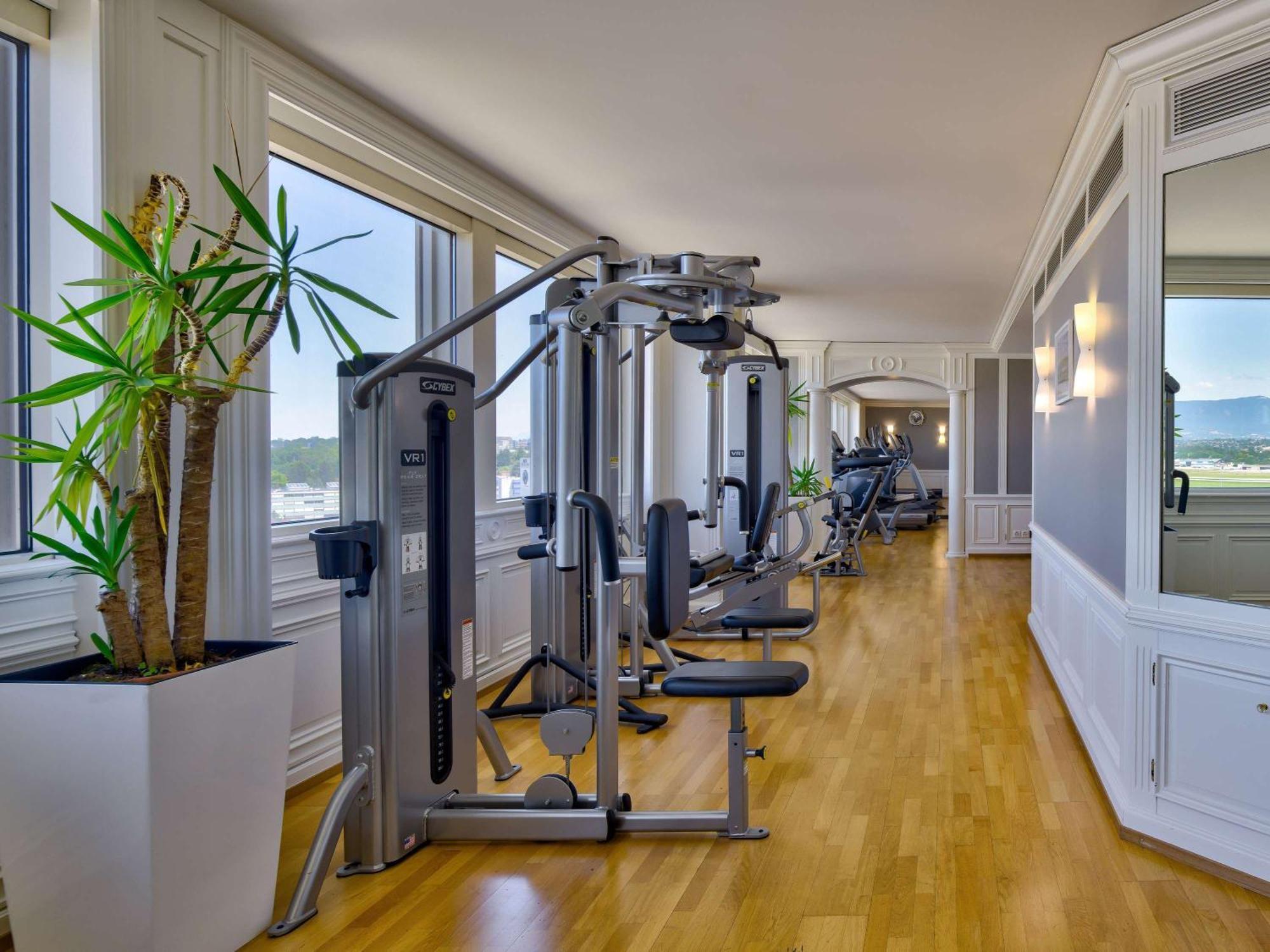 Moevenpick Hotel Geneva Meyrin Luaran gambar