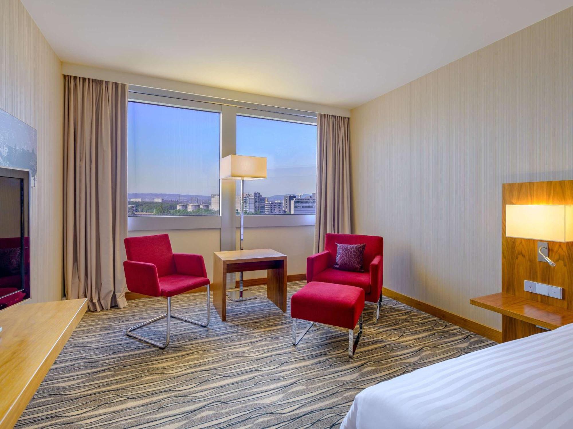 Moevenpick Hotel Geneva Meyrin Luaran gambar