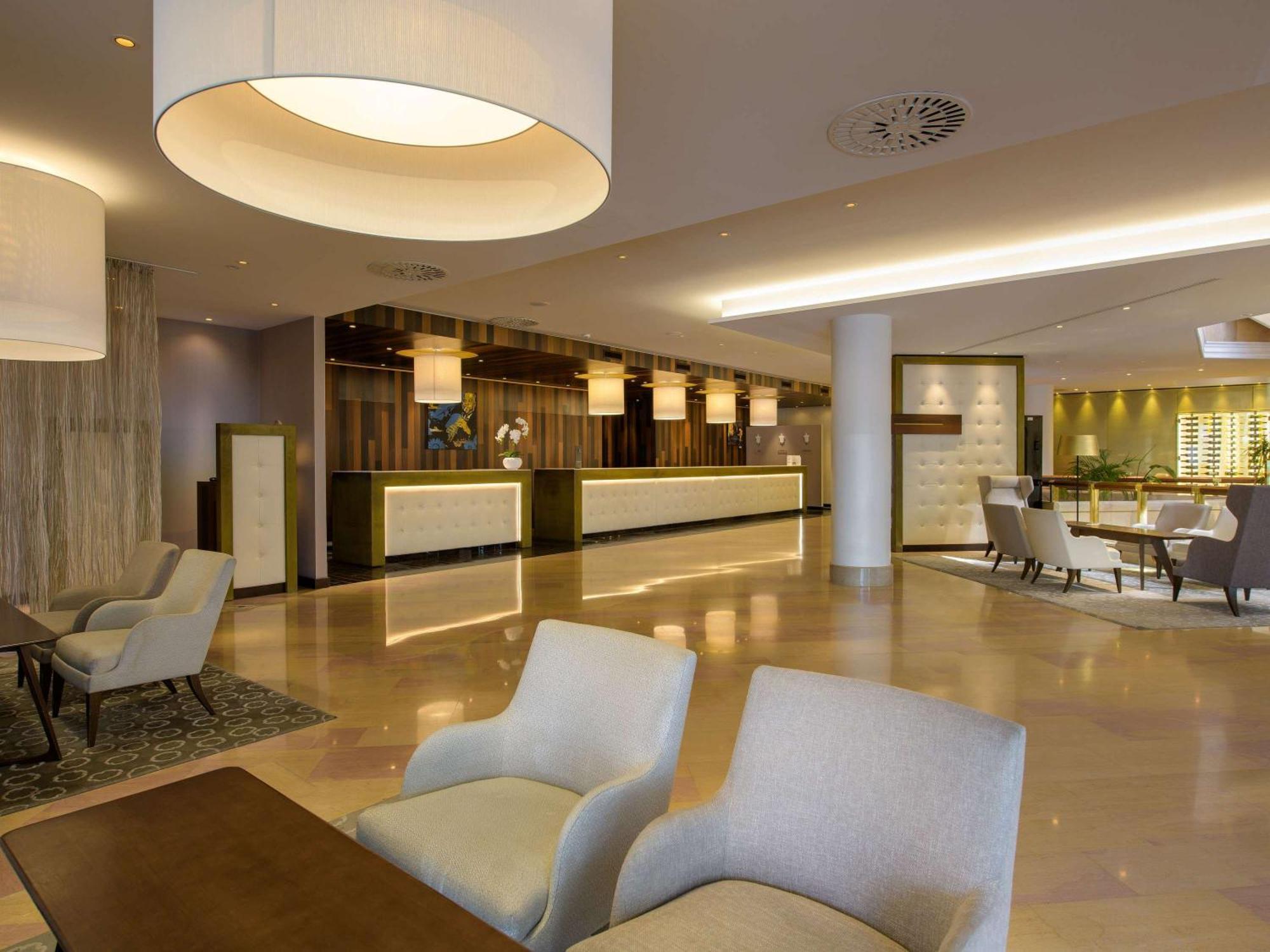 Moevenpick Hotel Geneva Meyrin Luaran gambar