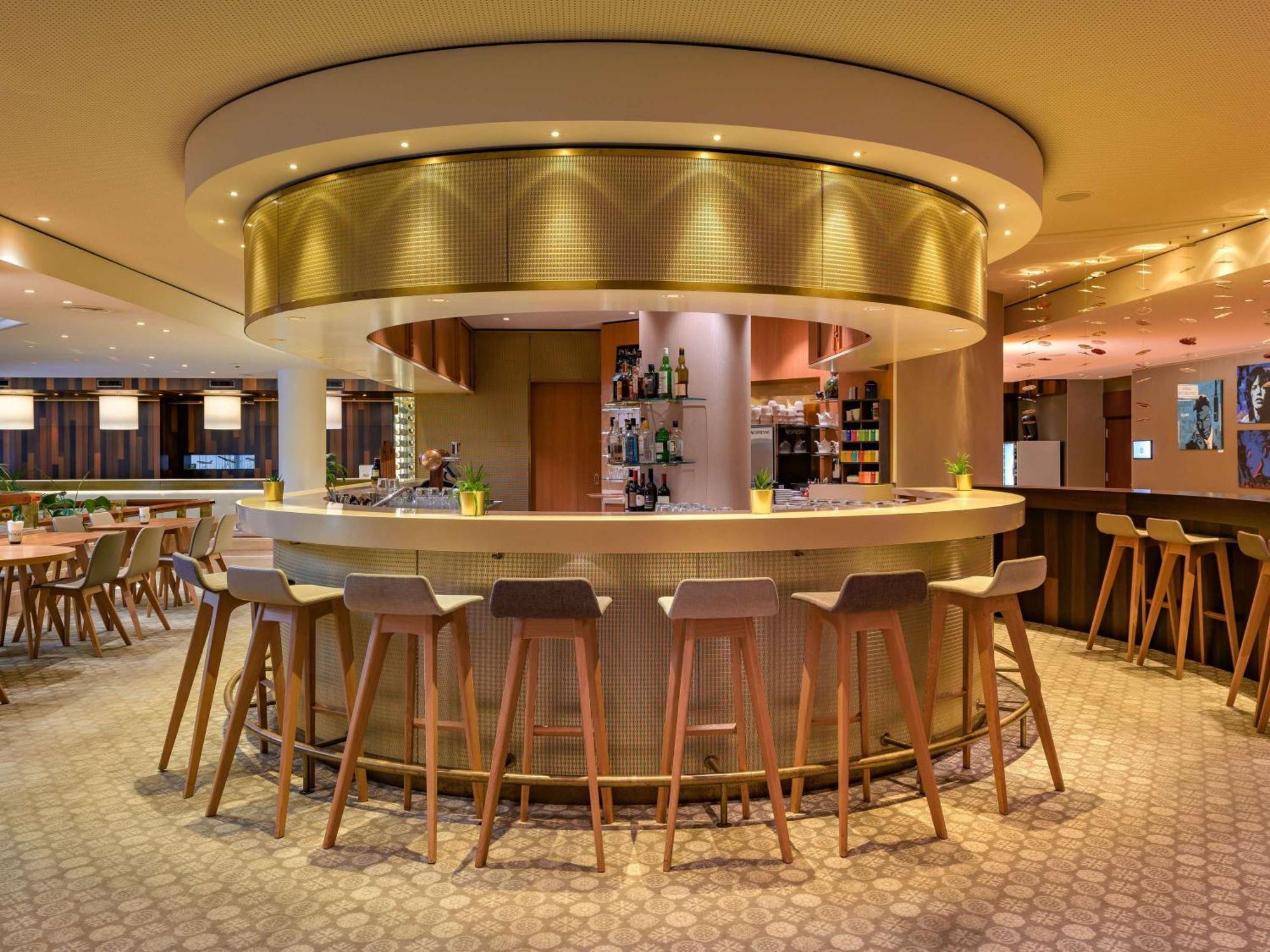 Moevenpick Hotel Geneva Meyrin Luaran gambar